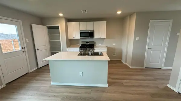 5545 FLANNEL Lane, Denton, TX 76249