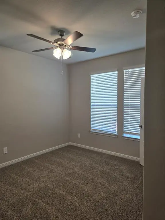 7709 Tuscarora Drive, Ponder, TX 76259