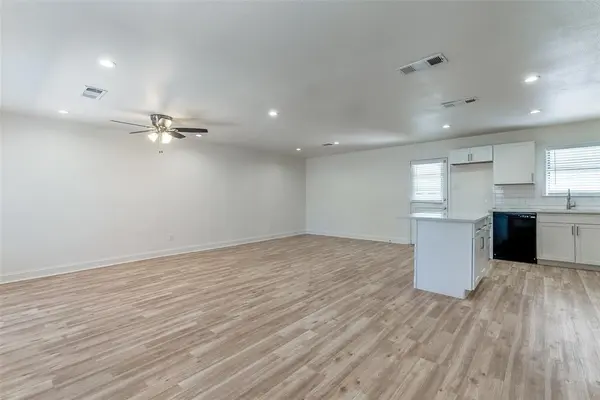 4228 Motley Drive, Mesquite, TX 75150