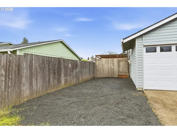 3823 NE LINCOLN ST, Hillsboro, OR 97124