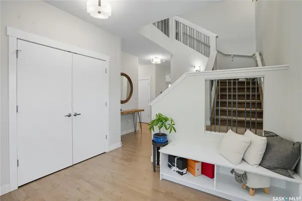 303 Dagnone CRESCENT, Saskatoon, SK S7V 0P7