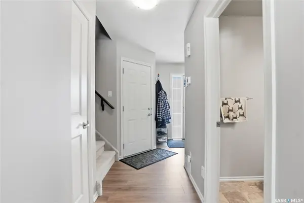 615 Lynd CRESCENT #402, Saskatoon, SK S7T 0G8