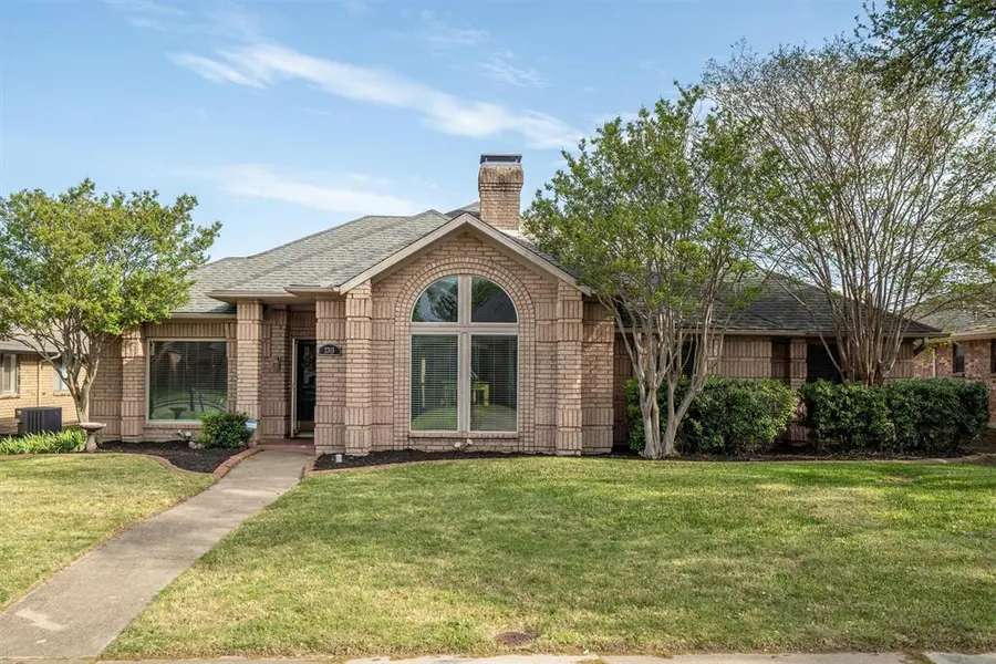 2315 Stone Glen Lane, Carrollton, TX 75007
