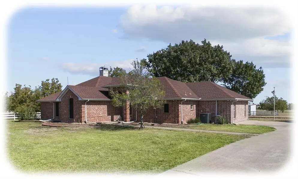 842 N Fm 1138, Nevada, TX 75173