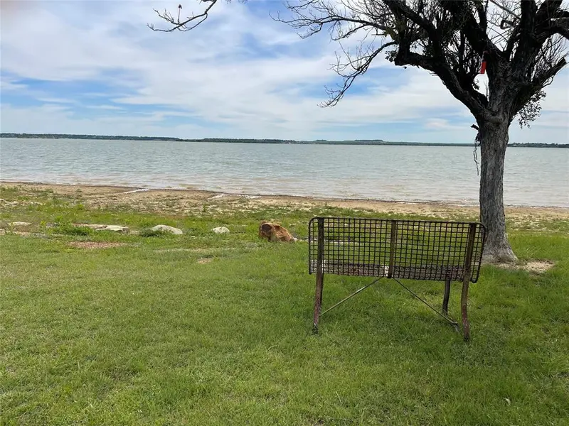 264 Meadow Pond Court, Runaway Bay, TX 76426