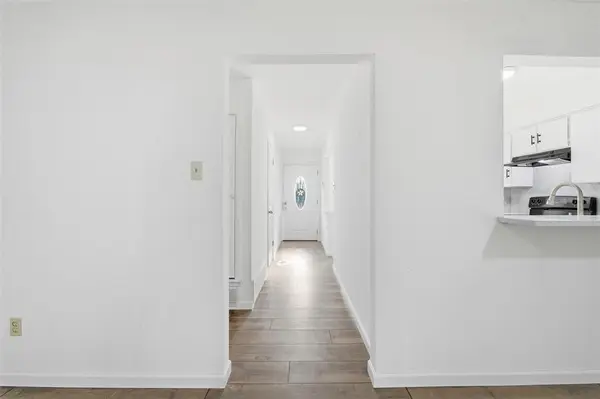 7825 Emerald Hills Way, North Richland Hills, TX 76180