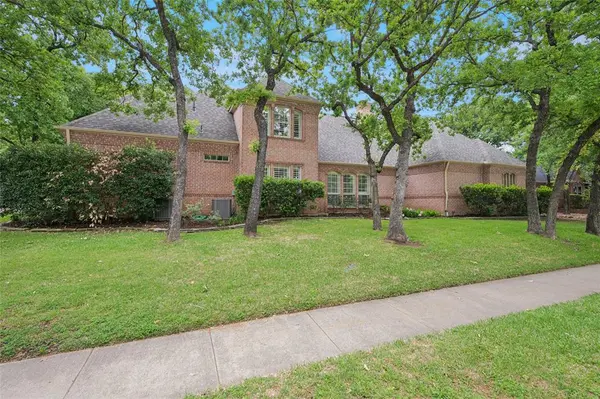 1100 Oakmont Court, Keller, TX 76248