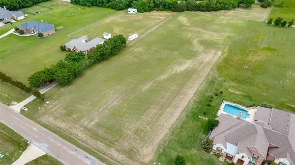 104 Green Meadow Court, Gunter, TX 75058