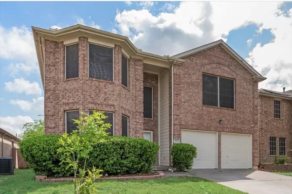 2917 Gentilly Lane, Fort Worth, TX 76123