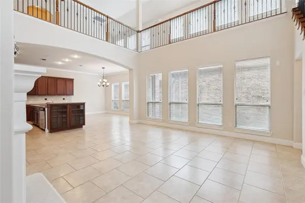 2460 Embleton Drive, Lewisville, TX 75067