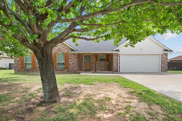 222 Ashley Street, Alvord, TX 76225