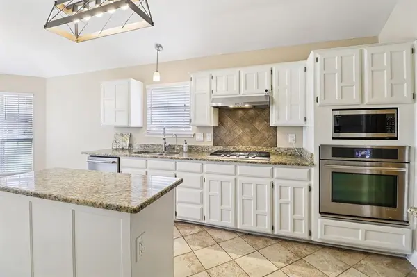 8205 Danbury Court, Rowlett, TX 75089