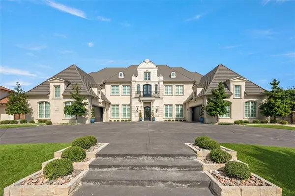 1112 Lake Carillon Lane, Southlake, TX 76092