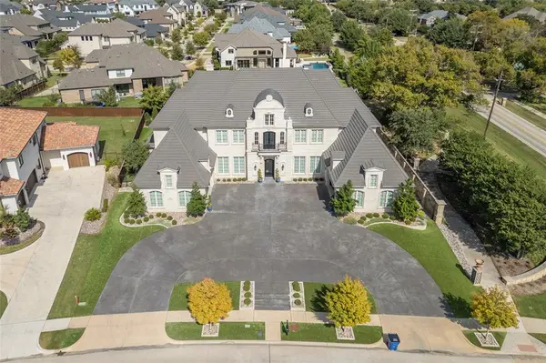 1112 Lake Carillon Lane, Southlake, TX 76092