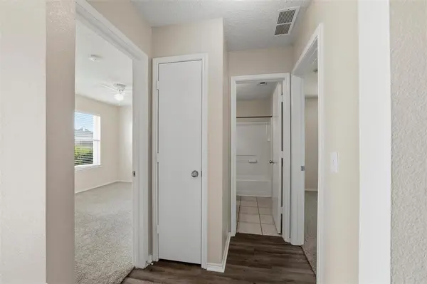 1516 Shady Shores Drive, Glenn Heights, TX 75154