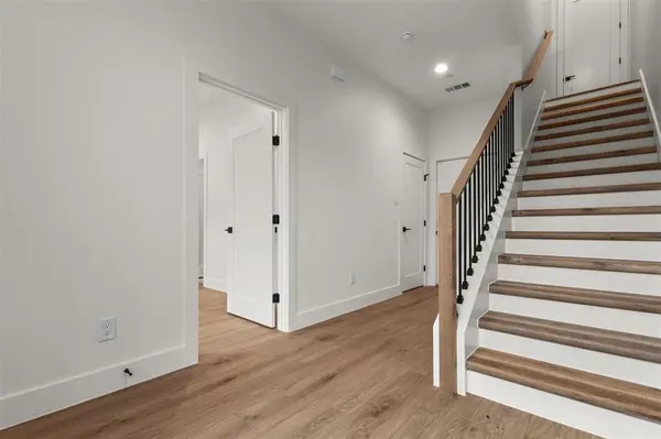 2203 Hondo Avenue #206, Dallas, TX 75219