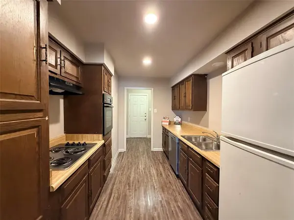 1413 Blackwell Drive, Irving, TX 75061