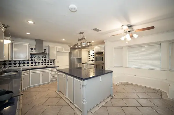 515 Crestwood Drive, Eastland, TX 76448