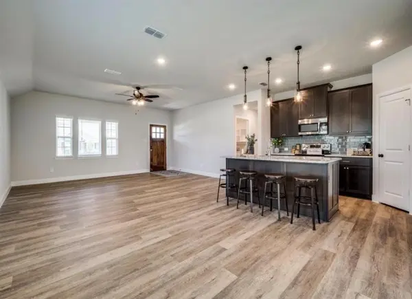 4200 Baccarat Lane, Sanger, TX 76266