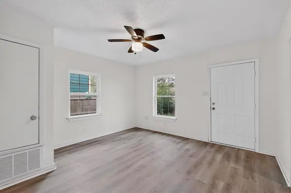 1210 Grant Street, Dallas, TX 75203