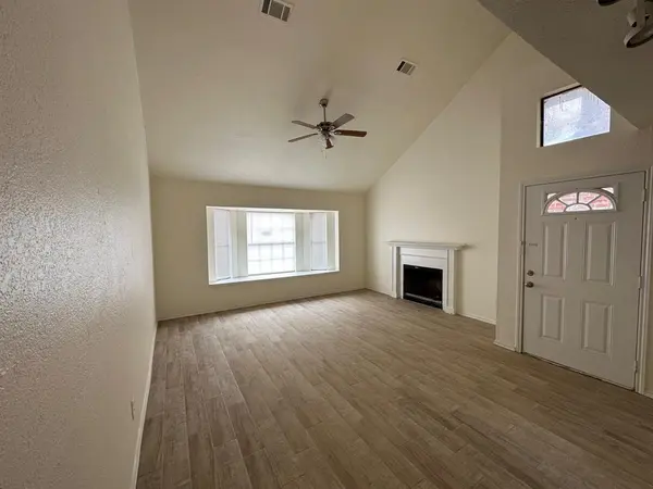 935 Fairbanks Circle, Duncanville, TX 75137