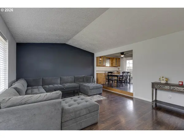 1022 NE 196TH AVE, Portland, OR 97230