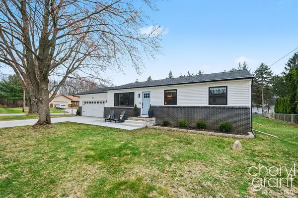 4040 Ziverts ST NE, Plainfield Twp, MI 49341