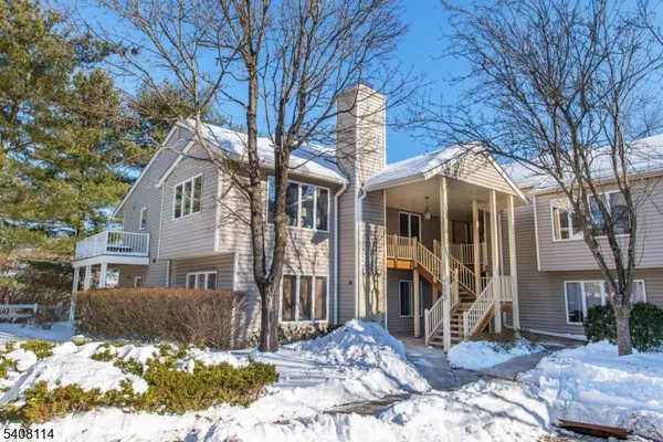 61 Westchester Ter,  Clinton Twp.,  NJ 08801