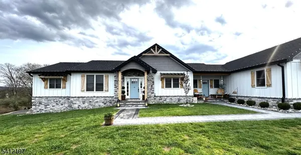 27 Sterling Dr, Wantage Twp., NJ 07461