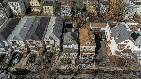 77 S Munn Ave, Newark City, NJ 07106