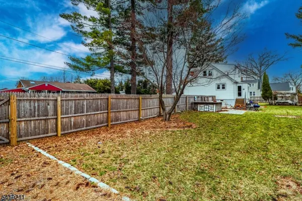 15 N River View Ave, Edison Twp., NJ 08817