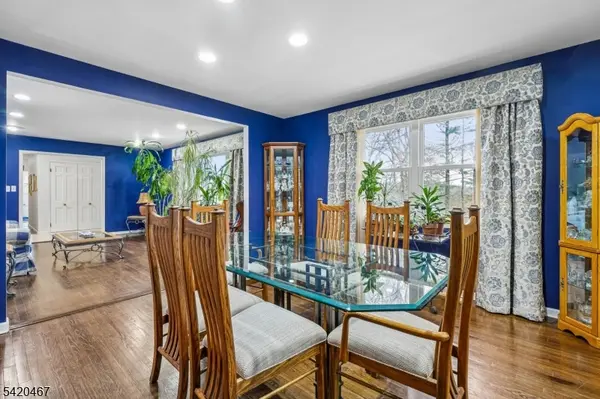 17 Arverne Rd, West Orange Twp., NJ 07052