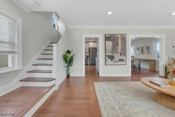 39 Vernon Ter, Bloomfield Twp., NJ 07003