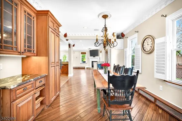 22 Vine St, Nutley Twp., NJ 07110