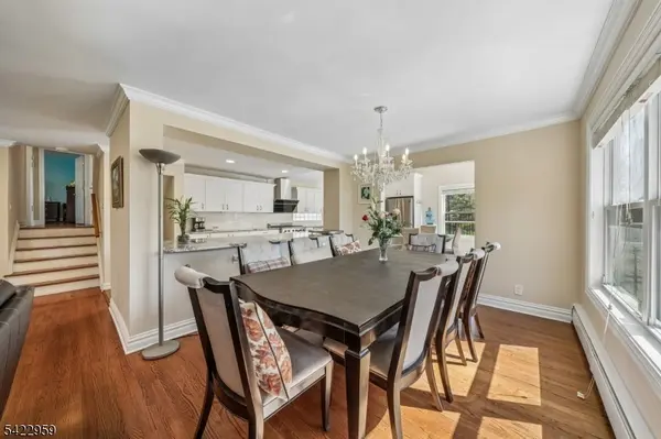 47 Crossbrook Rd, Livingston Twp., NJ 07039