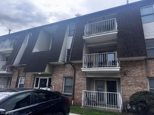 100 W Grand St, Elizabeth City, NJ 07202