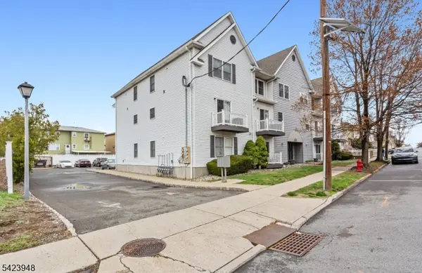 483 Forest St #10, Kearny Town, NJ 07032