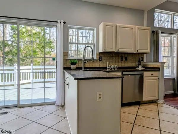 98 Harvard Cir, Montgomery Twp., NJ 08540