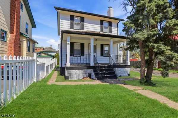 458 Springdale Ave, East Orange City, NJ 07017