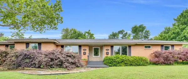 9528 Ash Creek Drive, Dallas, TX 75228