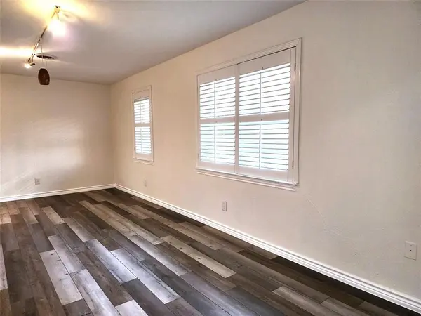 1401 E Sherman Drive, Denton, TX 76209