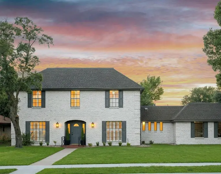 2901 Warren Circle, Irving, TX 75062