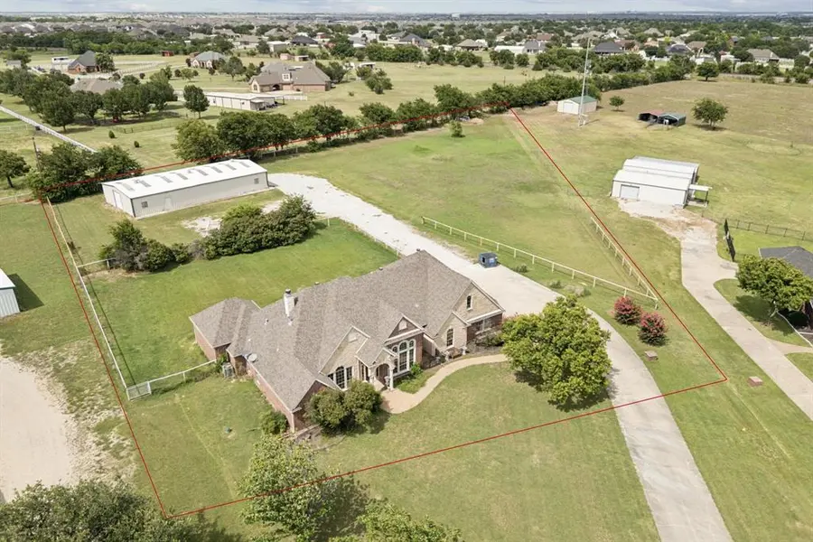 2308 Kella Court, Haslet, TX 76052