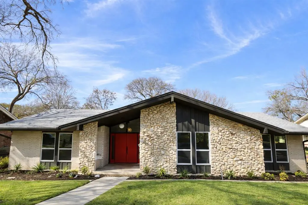 8845 Sweetwater Drive, Dallas, TX 75228