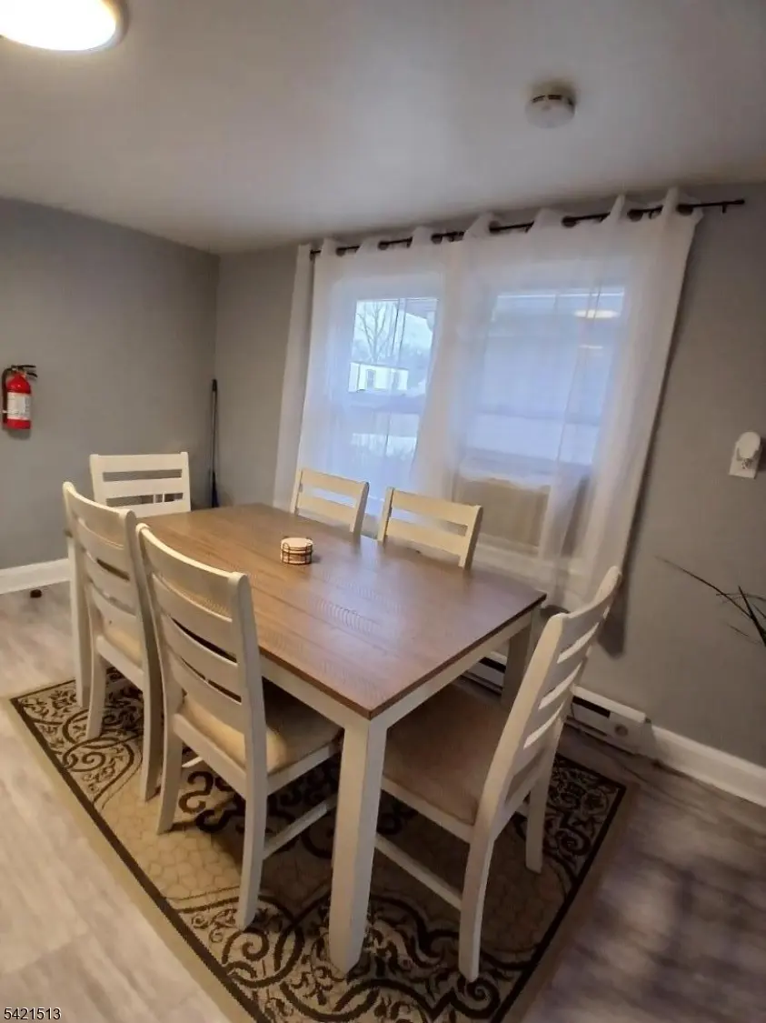 17 Thomas St #2, Bloomfield Twp., NJ 07003