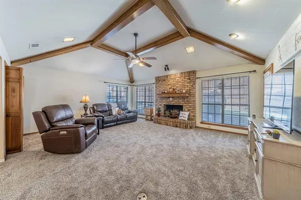 5609 Euclid Drive, Arlington, TX 76013