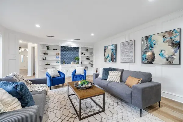 2901 Warren Circle, Irving, TX 75062