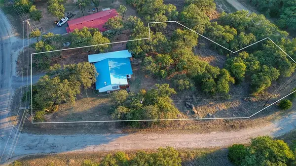 373 Nocona Drive, Nocona, TX 76255