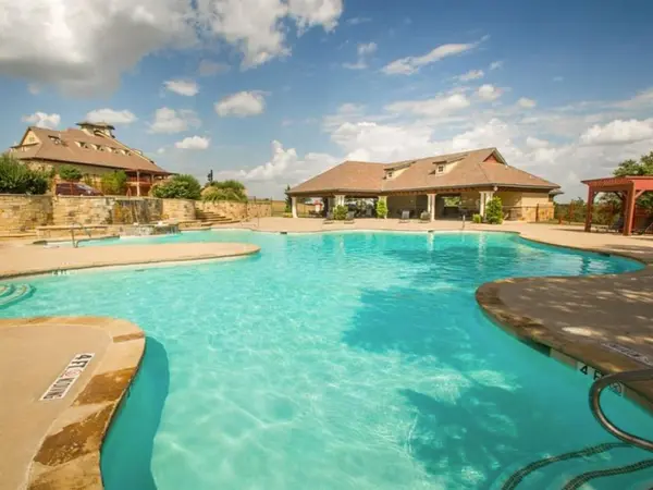 6628 Muirfield Drive, Cleburne, TX 76033