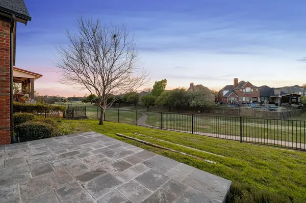 2636 Brookside Drive, Irving, TX 75063